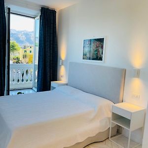 Casa Torre A Sorrento Con Parcheggio Gratuito